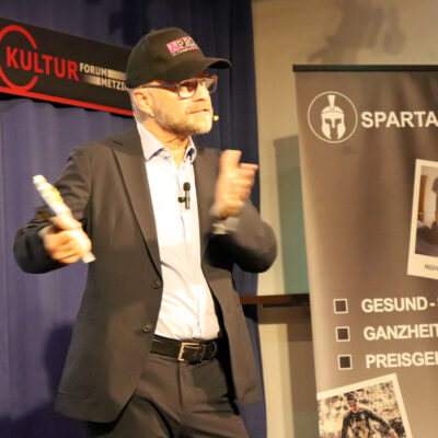 BuchautorVolkerFeyerabend_VortragsreiheAlleinmitdirindeinerarktis